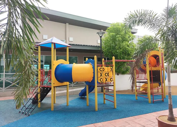 Cosy Apartment Ipoh Town - Wifi Netflix Free