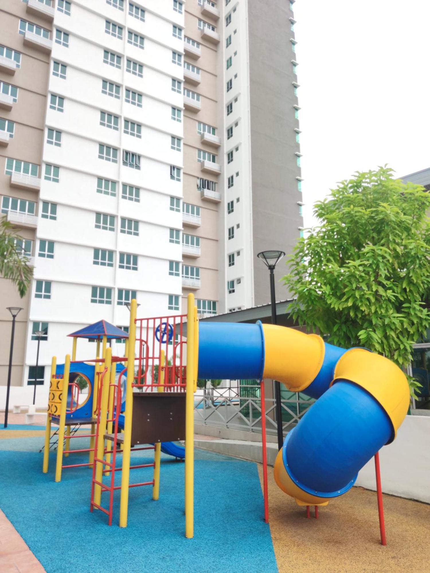 Cosy Town - Wifi Netflix Free Apartment *