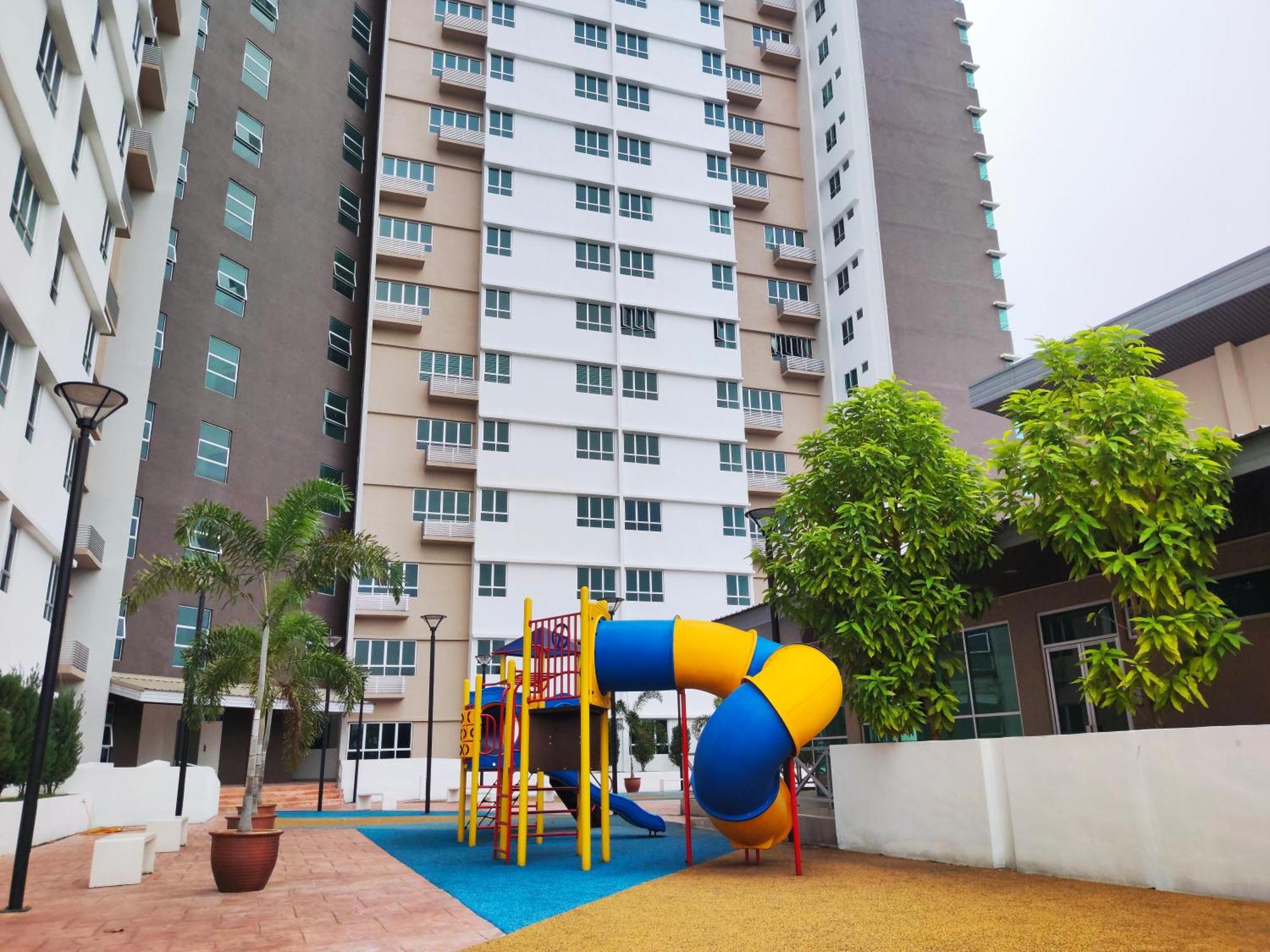 Cosy Town - Wifi Netflix Free Apartment